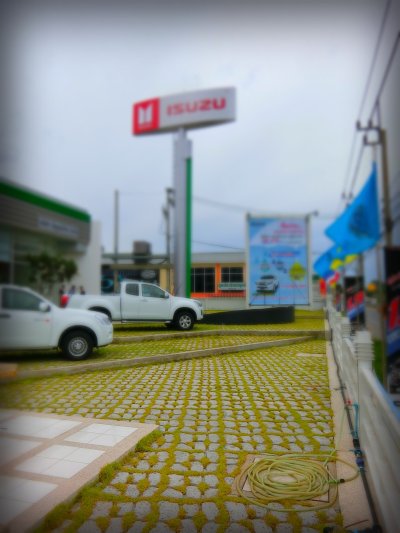 โชว์รูมอีซูซุ เมโทร สาขาชัยพฤกษ์ ปากเกร็ด (13.923025, 100.477936)