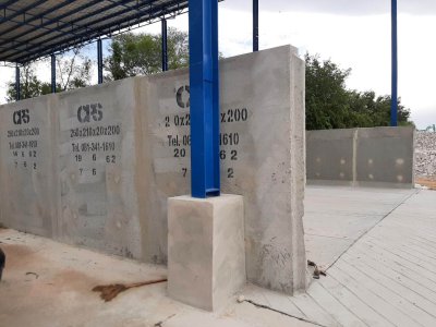 ผลงานการใช้ Retaining Wall L Series กำแพงกันสำเร็จรูปพร้อมฐานแผ่ 
