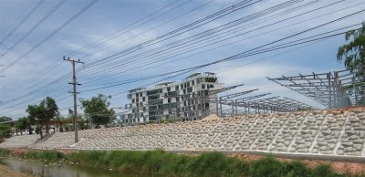 สนามกอล์ฟซันไรส์ ลากูน