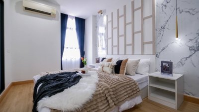 บ้านนวธารา เกษตรนวมินทร์ สวยหรูเหมือนรีสอร์ท สระยาว 100 ม.