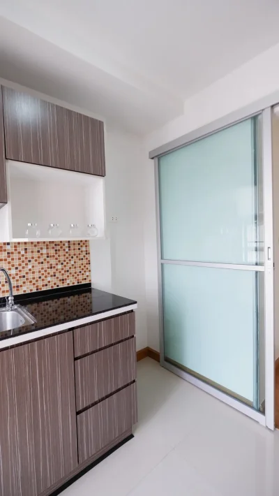 เด็น วิภาวดี รถไฟฟ้าสถานีหลักสี่ ห้อง 1 Bed 28 Sqm