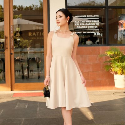 Antoinette Dress