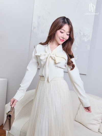 Ribbon Shirt Long-sleeved shirt, satin fabric, comfortable to wear, young lady look, sweet