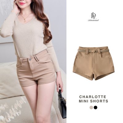 Charlotte Mini Shorts Slim fit shorts, beautifully shaped
