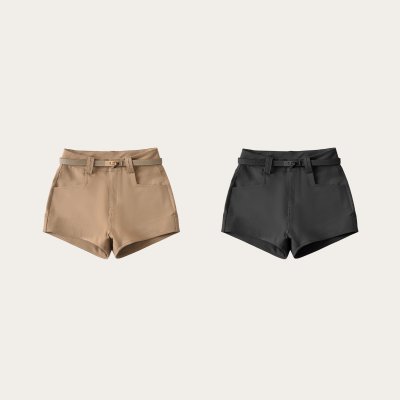 Charlotte Mini Shorts Slim fit shorts, beautifully shaped