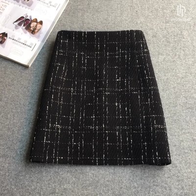 Scott Tweed Skirt, high-waisted plaid skirt, thick, soft tweed fabric