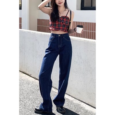 Signature Dark Jeans, dark jeans, straight cut, old money style