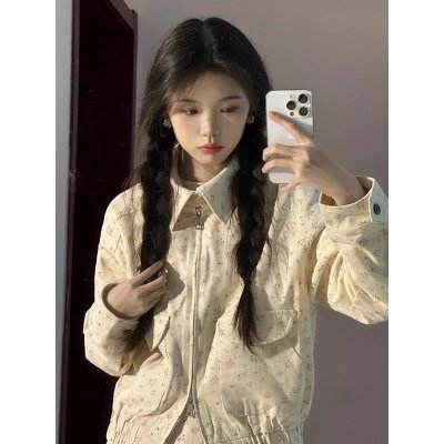 Fiona Set ชุดเซ็ตเสื้อแจ๊คเก็ตและกระโปรงลายดอกไม้