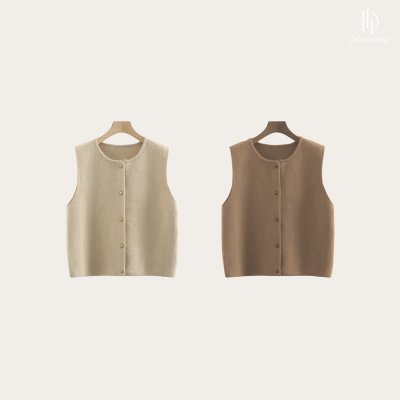 Bestie Vest เสื้อกั๊กถักไหมพรม ผ้านิ่ม