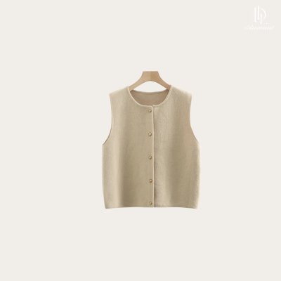Bestie Vest เสื้อกั๊กถักไหมพรม ผ้านิ่ม