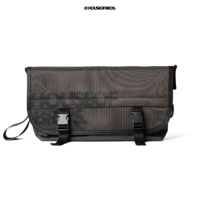 Odyssey - กระเป๋าสะพายข้าง แบรนด์ HOBS (100% Genunie) รุ่น Odyssey