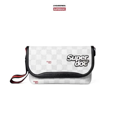 Monogram Superdoc - กระเป๋าสะพายข้าง แบรนด์ HOBS (100% Genunie) รุ่น Monogram Superdoc ขนาด 12 และ 9 นิ้ว