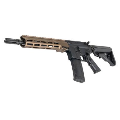 VFC VR16 URG-I 11.5 GBBR tampak sudut depan kiri.