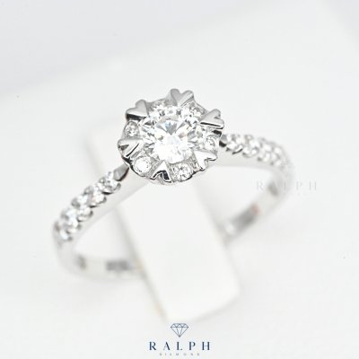 Solitaire Engagement Ring with Heart Prong