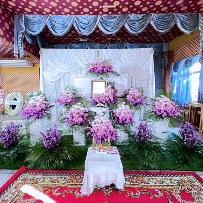 ดอกไม้งานศพ กอดอกไม้ 7 กอ ( ดอกไม้ผสม )