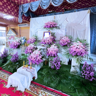 ดอกไม้งานศพ กอดอกไม้ 7 กอ ( ดอกไม้ผสม )