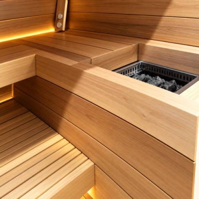 ESSENTIA  70455SA  size:  250 x 200 x 225 cm. 7 kW /230/400V 3 Phase