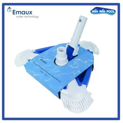 CE321 หัวดูดตะกอนดีลักซ์สามเหลี่ยมพร้อมด้วยด้าม มาตรฐานและขนแปรง ขนาด 310 x 310 x 90 มม.  “EMAUX”