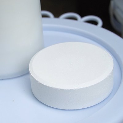 คลอรีนก้อน 90%TCCA90T 5 KG. Whale Pool