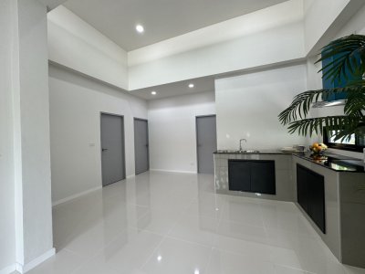 Bhouse บ้านเดี่ยวใจกลางเมือง 41 ตร.ว. เข้าซอยเพียง 20 ม.