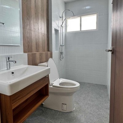 Modern Home บ้านรีโนเวทสวยเสมือนใหม่ 56 ตร.ว. ใกล้แม็คโครพิษณุโลก