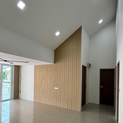 Modern Home บ้านรีโนเวทสวยเสมือนใหม่ 56 ตร.ว. ใกล้แม็คโครพิษณุโลก