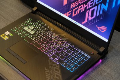 ASUS ROG STRIX G17 GL742LW-EV005T #สินค้ามือ2