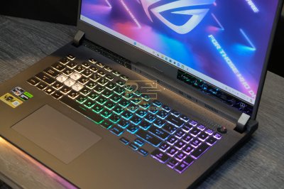 ASUS ROG STRIX G17 G713RC-HX032W #สินค้ามือ2