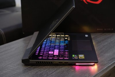ASUS ROG STRIX G15 GL543IE-HN062W #สินค้ามือ2
