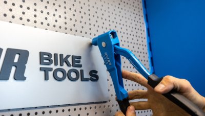 คีมย้ำรีเวท Hand riveter 1300/6 UNIOR