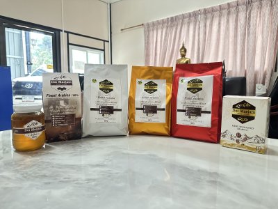 Roasted Arabica Coffee Beans 100% (Light Roasted) 1 Kg. 480 Baht