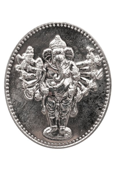 เหรียญพระพิฆเนศปาง 16 กร สูง 3.8 cm เงิน รุ่น มหาจักรพรรดิ พ.ศ.2553