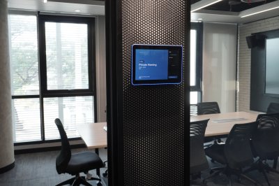 Vich Room Booking system ระบบจัดการห้องประชุมอัจริยะ