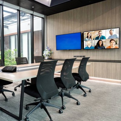 ห้องประชุมขนาดกลาง Room Systems (MS Teams / Zoom)
