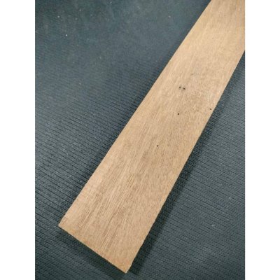 ไม้ตะเคียนทอง ขนาด 1 " x 2 "