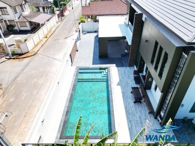 คุณเก็ท จันทบุรี