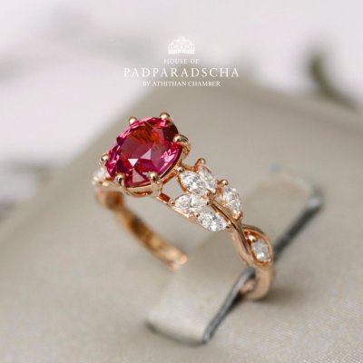 ETERNAL ROSE RING