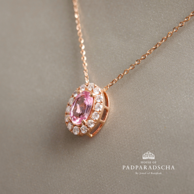 PENDANT NECKLACE