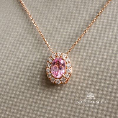 PENDANT NECKLACE