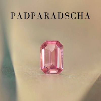 0.49 ct. / UH / LOTUS SUNRISE