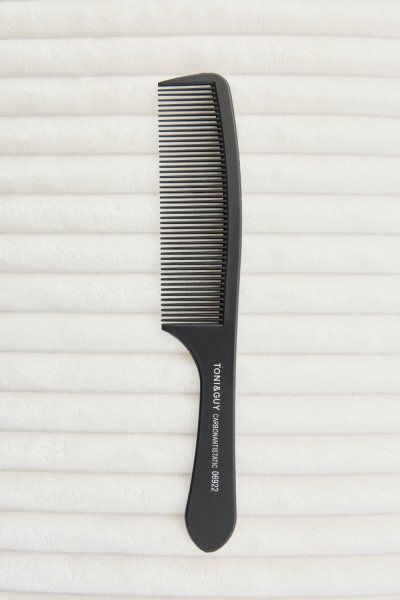 FINE-TOOTH COMB