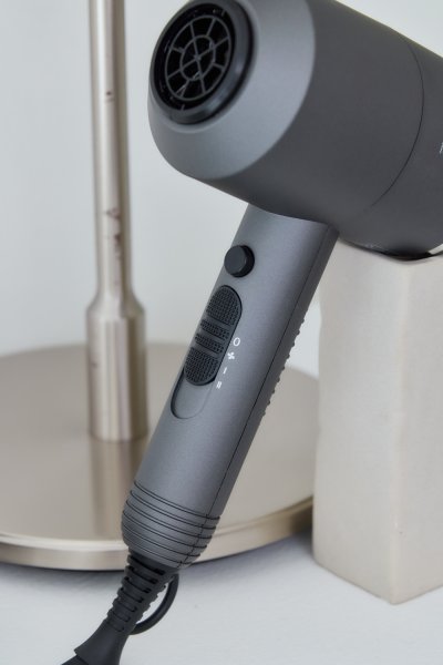 IONIC AIR HAIR DRYER