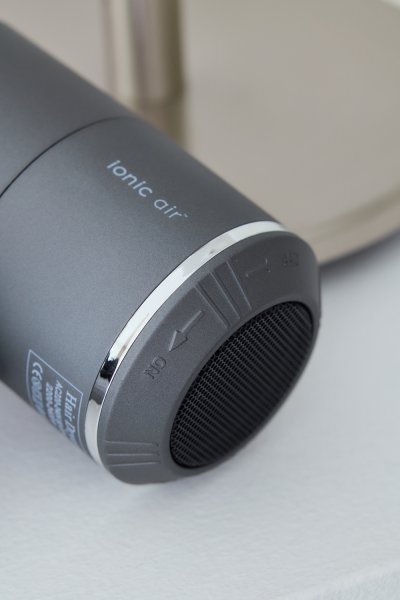 IONIC AIR HAIR DRYER