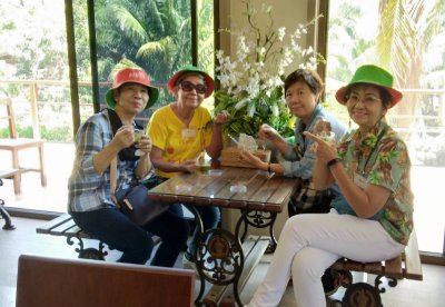 คณะทัวร์ผู้สูงอายุ ศูนย์ประสานงานท่องเที่ยวเกษตร