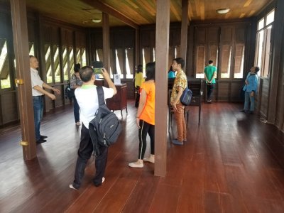 คณะอาจารย์ โรงเรียนสีกัน (วัฒนานันท์อุปถัมภ์) เขตดอนเมือง กทม.