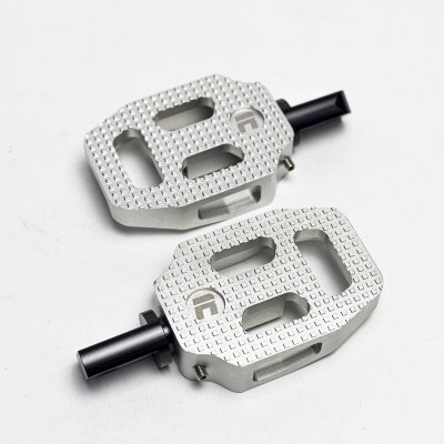 Runstock Footpeg for Harley-Davidson – Fits All Models Runstock Footpeg for Harley-Davidson – Fits All Models