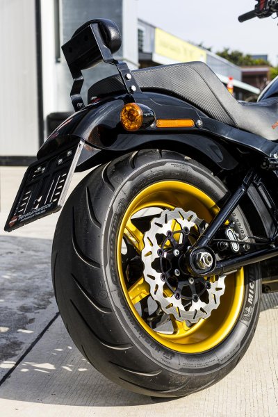 Runstock License Plate Bracket for Harley Softail M8 FXBB / Streetbob Runstock License Plate Bracket for Harley Softail M8 FXBB / Streetbob