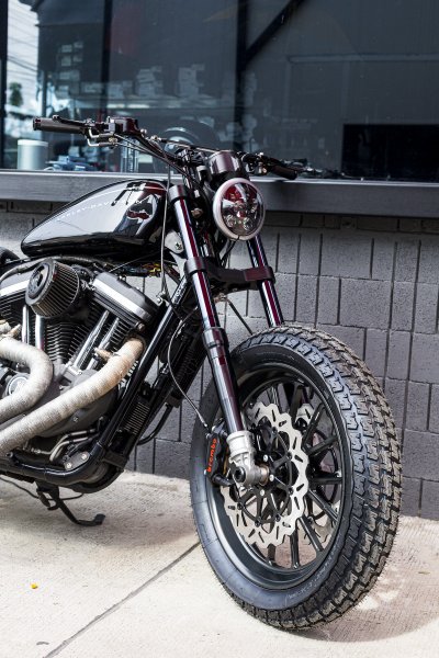 Öhlins Retro 43 Front Forks FG620 / FG621 – 43mm Universal Cartridge Suspension Öhlins Retro 43 Front Forks FG620 / FG621 – 43mm Universal Cartridge Suspension