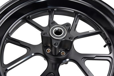 Runmag – Y Spoked CNC Billet 6061-T6 Aluminum for Harley-Davidson