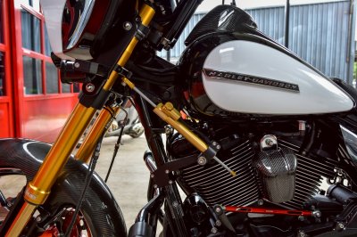 Runstock Hyperpro Steering Damper Kit – Harley-Davidson Touring 2009–2023 Side Frame Mount (CNC Billet Performance Upgrade) Runstock Hyperpro Steering Damper Kit – Harley-Davidson Touring 2009–2023 Side Frame Mount (CNC Billet Performance Upgrade)